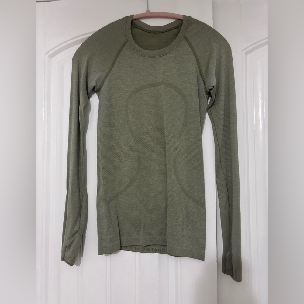 Lululemon Swiftly Tech Long Sleeve